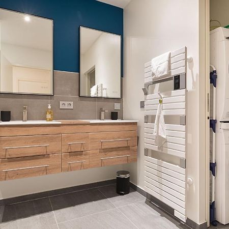 Design Et Charme, 100M2 Face A La Saone Apartment Lyon Bagian luar foto